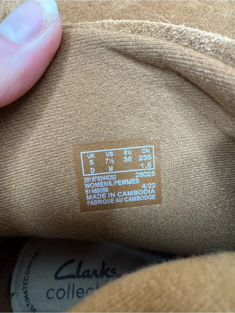 Clarks Tan Suede Ankle Booties with Stacked Heel Women’s 7.5